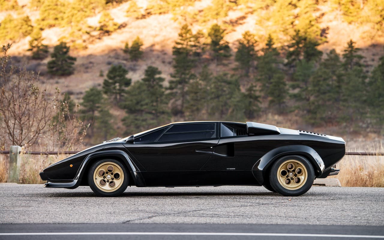Lamborghini Countach LP400
